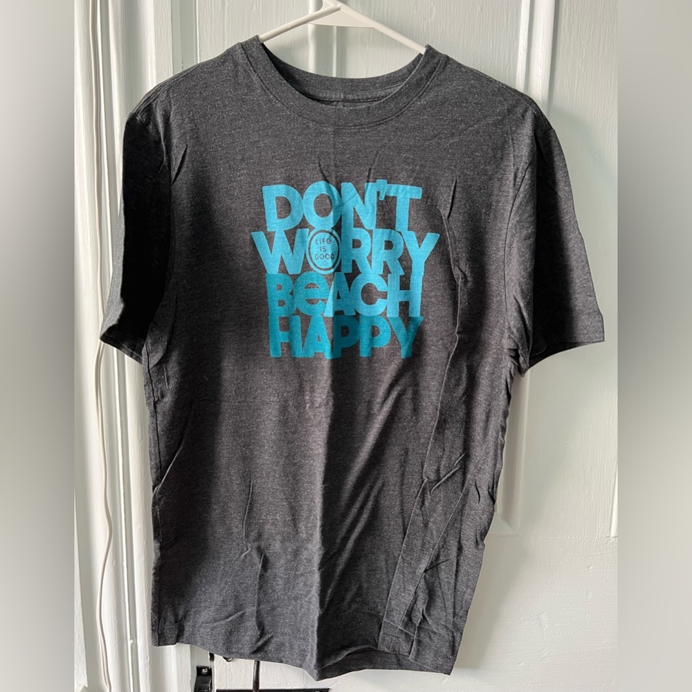 Don’t worry beach happy life is good tee!